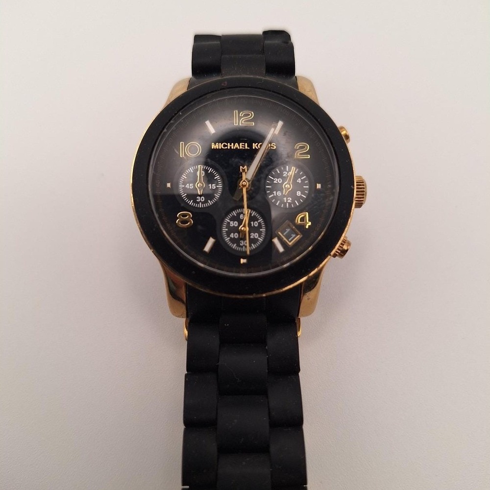 Michael Kors Runway Chronograph Black Dial Watch Model MK5191 NEEDS BATTERY